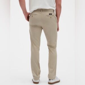Banana Republic Fulton Chino